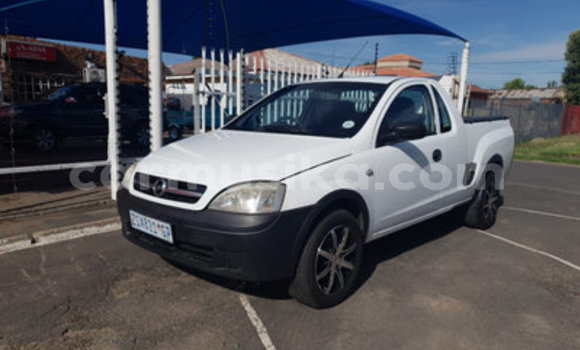 Acheter Occasion Voiture Opel Corsa Blanc à Beitbridge, Matabeleland South Acheter Occasion Voiture Opel Corsa Blanc à Beitbridge, Matabeleland South