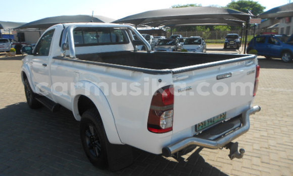 Buy Used Toyota Hilux Other Car in Beitbridge in Matabeleland South Buy Used Toyota Hilux Other Car in Beitbridge in Matabeleland South