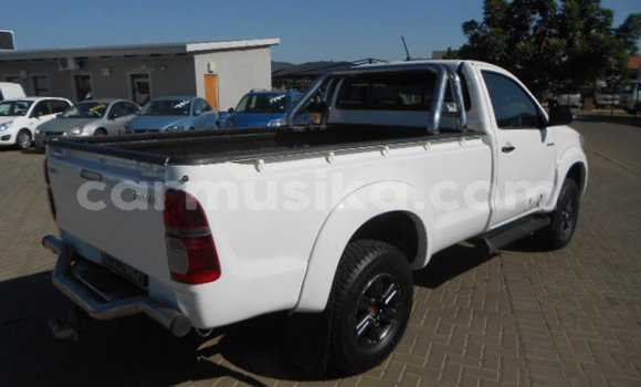 Buy Used Toyota Hilux Other Car in Beitbridge in Matabeleland South Buy Used Toyota Hilux Other Car in Beitbridge in Matabeleland South