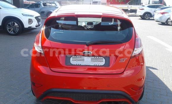 Acheter Occasion Voiture Ford Fiesta ST Rouge à Beitbridge, Matabeleland South Acheter Occasion Voiture Ford Fiesta ST Rouge à Beitbridge, Matabeleland South