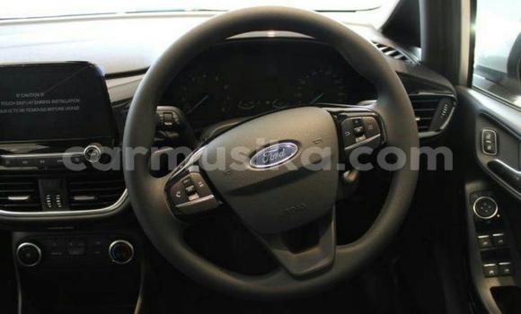 Nunua Ilio tumika Ford Fiesta ST Fedha Gari ndani ya Beitbridge nchini Matabeleland Kusini Nunua Ilio tumika Ford Fiesta ST Fedha Gari ndani ya Beitbridge nchini Matabeleland Kusini