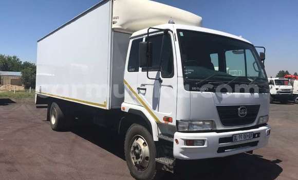 Tenga Tsaru Nissan UD Chena Rori in Beitbridge in Matabeleland South Tenga Tsaru Nissan UD Chena Rori in Beitbridge in Matabeleland South