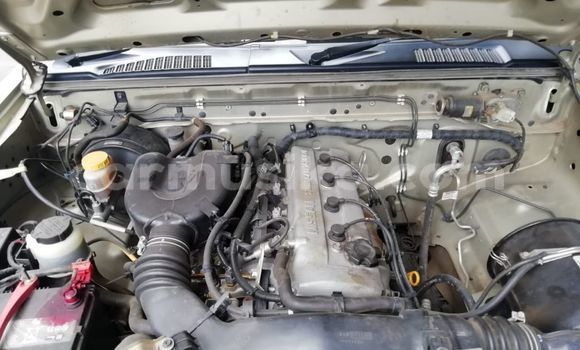 Acheter Occasion Voiture Nissan Hardbody Gris à Beitbridge, Matabeleland South Acheter Occasion Voiture Nissan Hardbody Gris à Beitbridge, Matabeleland South