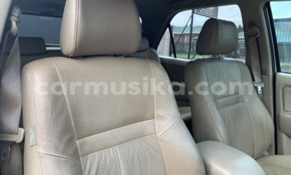 Nunua Ilio tumika Toyota Fortuner Nyingine Gari ndani ya Beitbridge nchini Matabeleland Kusini Nunua Ilio tumika Toyota Fortuner Nyingine Gari ndani ya Beitbridge nchini Matabeleland Kusini