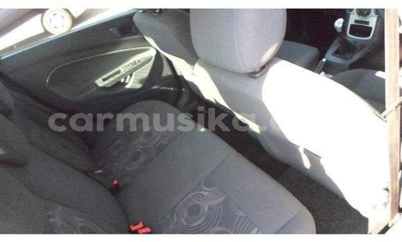 Acheter Occasion Voiture Ford Fiesta Bleu à Beitbridge, Matabeleland South Acheter Occasion Voiture Ford Fiesta Bleu à Beitbridge, Matabeleland South