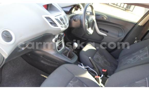 Acheter Occasion Voiture Ford Fiesta Bleu à Beitbridge, Matabeleland South Acheter Occasion Voiture Ford Fiesta Bleu à Beitbridge, Matabeleland South