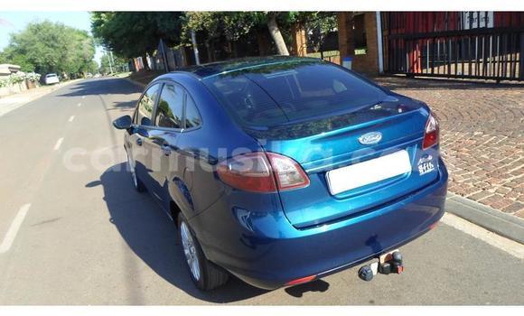 Acheter Occasion Voiture Ford Fiesta Bleu à Beitbridge, Matabeleland South Acheter Occasion Voiture Ford Fiesta Bleu à Beitbridge, Matabeleland South