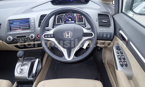 Nunua Ilio tumika Honda Civic Fedha Gari ndani ya Bulawayo nchini Bulawayo Nunua Ilio tumika Honda Civic Fedha Gari ndani ya Bulawayo nchini Bulawayo