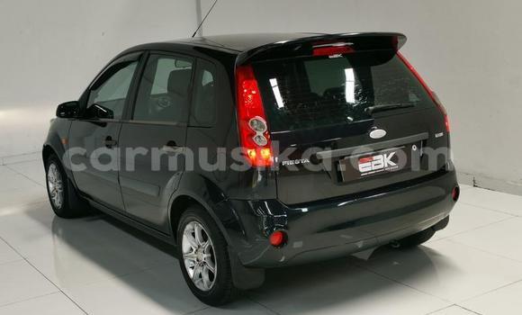 Acheter Occasion Voiture Ford Fiesta Vert à Beitbridge, Matabeleland South Acheter Occasion Voiture Ford Fiesta Vert à Beitbridge, Matabeleland South