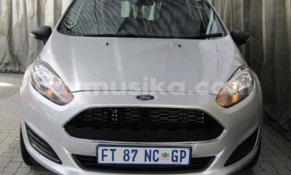 Acheter Occasion Voiture Ford Fiesta Gris à Beitbridge, Matabeleland South Acheter Occasion Voiture Ford Fiesta Gris à Beitbridge, Matabeleland South