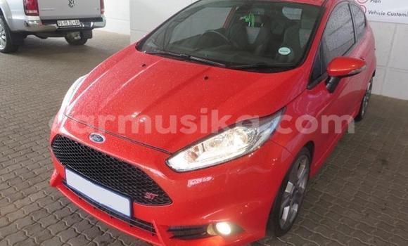Acheter Occasion Voiture Ford Fiesta Rouge à Beitbridge, Matabeleland South Acheter Occasion Voiture Ford Fiesta Rouge à Beitbridge, Matabeleland South