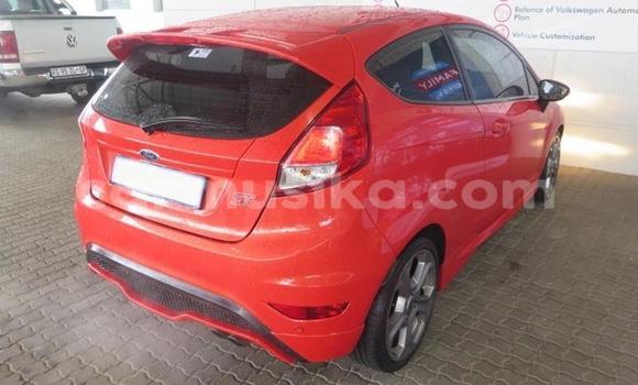 Acheter Occasion Voiture Ford Fiesta Rouge à Beitbridge, Matabeleland South Acheter Occasion Voiture Ford Fiesta Rouge à Beitbridge, Matabeleland South