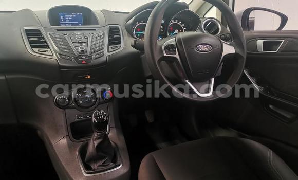 Acheter Occasion Voiture Ford Fiesta Blanc à Beitbridge, Matabeleland South Acheter Occasion Voiture Ford Fiesta Blanc à Beitbridge, Matabeleland South
