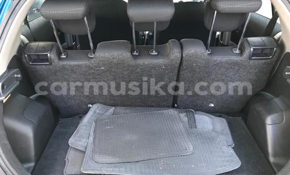 Nunua Ilio tumika Toyota Yaris Bluu Gari ndani ya Chegutu nchini Mashonaland West Nunua Ilio tumika Toyota Yaris Bluu Gari ndani ya Chegutu nchini Mashonaland West