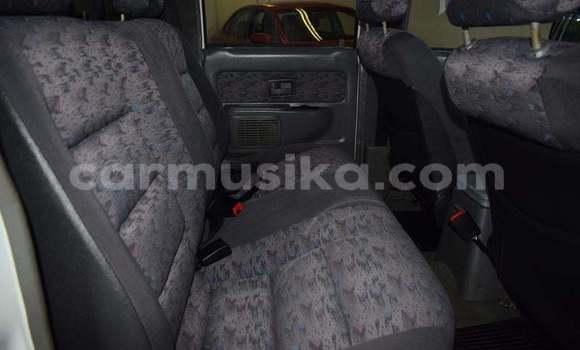 Acheter Occasion Voiture Isuzu KB Blanc à Beitbridge, Matabeleland South Acheter Occasion Voiture Isuzu KB Blanc à Beitbridge, Matabeleland South