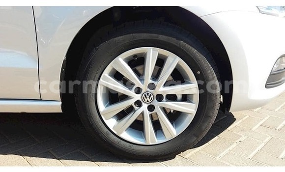 Acheter Occasion Voiture Volkswagen Polo Gris à Beitbridge, Matabeleland South Acheter Occasion Voiture Volkswagen Polo Gris à Beitbridge, Matabeleland South