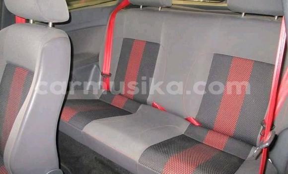 Acheter Occasion Voiture Volkswagen Polo Blanc à Beitbridge, Matabeleland South Acheter Occasion Voiture Volkswagen Polo Blanc à Beitbridge, Matabeleland South