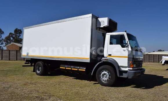 Nunua Ilio tumika TATA Telcoline Nyeupe Gari ndani ya Beitbridge nchini Matabeleland Kusini