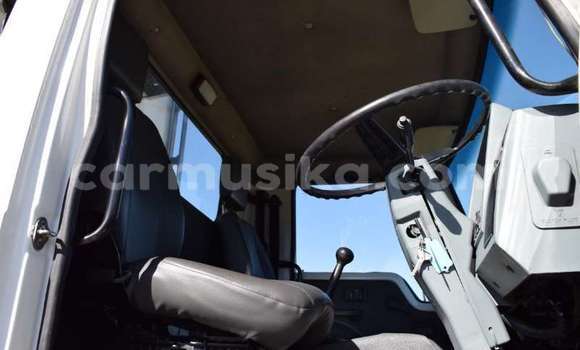 Acheter Occasion Voiture TATA Telcoline Blanc à Beitbridge, Matabeleland South Acheter Occasion Voiture TATA Telcoline Blanc à Beitbridge, Matabeleland South