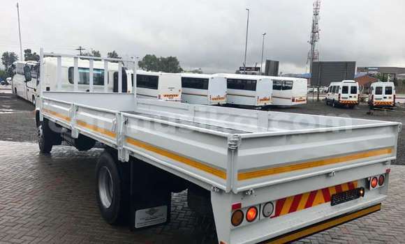 Acheter Occasion Voiture Hawtai B21 Blanc à Beitbridge, Matabeleland South Acheter Occasion Voiture Hawtai B21 Blanc à Beitbridge, Matabeleland South