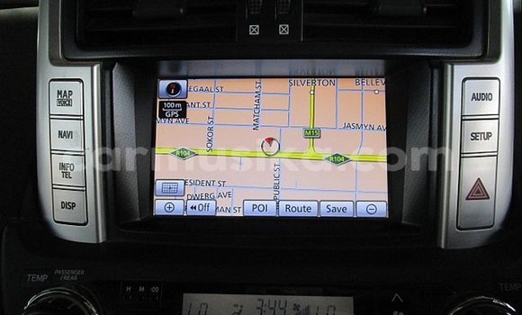 Acheter Occasion Voiture Toyota Prado Blanc à Beitbridge, Matabeleland South Acheter Occasion Voiture Toyota Prado Blanc à Beitbridge, Matabeleland South