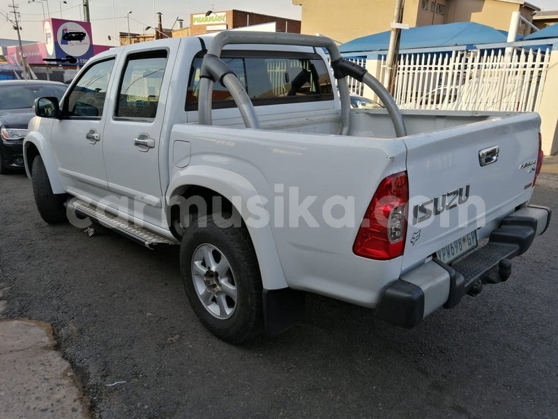 Big with watermark isuzu kb matabeleland south beitbridge 10847