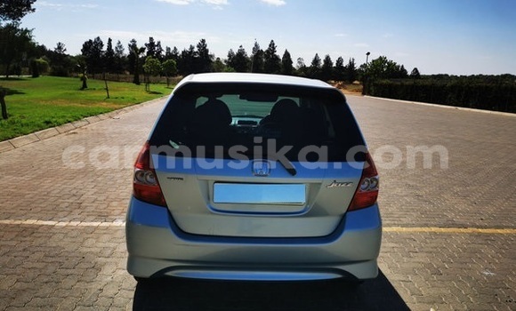 Acheter Occasion Voiture Honda Jazz Bleu à Beitbridge, Matabeleland South Acheter Occasion Voiture Honda Jazz Bleu à Beitbridge, Matabeleland South