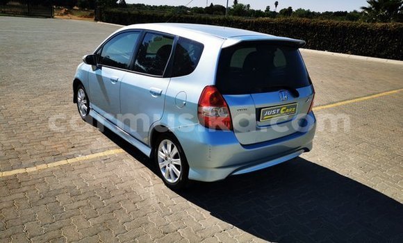 Acheter Occasion Voiture Honda Jazz Bleu à Beitbridge, Matabeleland South Acheter Occasion Voiture Honda Jazz Bleu à Beitbridge, Matabeleland South