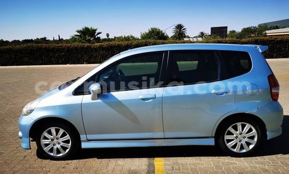Acheter Occasion Voiture Honda Jazz Bleu à Beitbridge, Matabeleland South Acheter Occasion Voiture Honda Jazz Bleu à Beitbridge, Matabeleland South