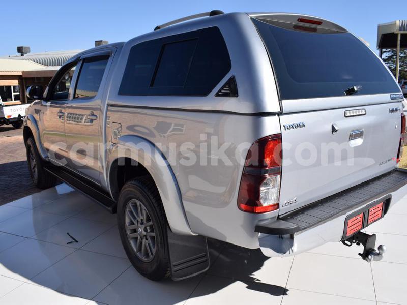 Big with watermark toyota hilux matabeleland south beitbridge 10889