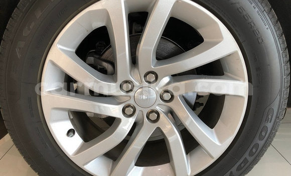 Buy Used Land Rover Range Rover Sport Silver Car in Beitbridge in Matabeleland South Buy Used Land Rover Range Rover Sport Silver Car in Beitbridge in Matabeleland South