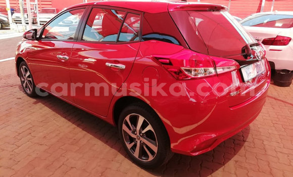 Acheter Occasion Voiture Toyota Raum Rouge à Beitbridge, Matabeleland South Acheter Occasion Voiture Toyota Raum Rouge à Beitbridge, Matabeleland South