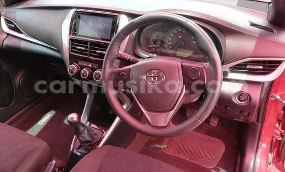 Acheter Occasion Voiture Toyota Raum Rouge à Beitbridge, Matabeleland South Acheter Occasion Voiture Toyota Raum Rouge à Beitbridge, Matabeleland South