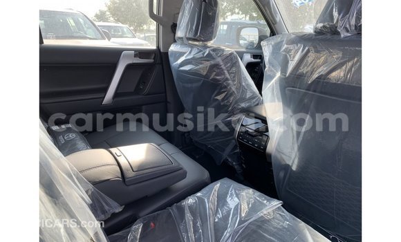 Tenga Imported Toyota Prado Nhema Mota in Import - Dubai in Harare Tenga Imported Toyota Prado Nhema Mota in Import - Dubai in Harare