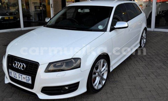 Acheter Occasion Voiture Audi S3 Blanc à Beitbridge, Matabeleland South Acheter Occasion Voiture Audi S3 Blanc à Beitbridge, Matabeleland South