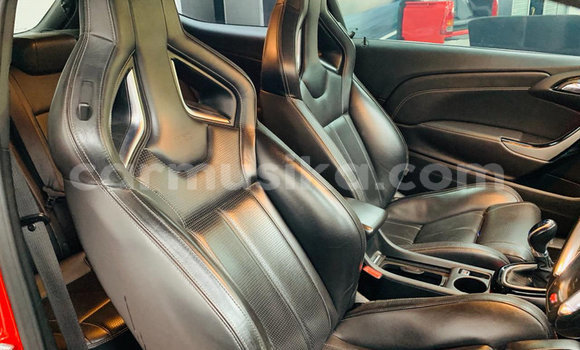 Acheter Occasion Voiture Opel Astra OPC Rouge à Beitbridge, Matabeleland South Acheter Occasion Voiture Opel Astra OPC Rouge à Beitbridge, Matabeleland South