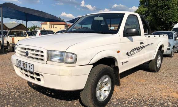 Tenga Tsaru Mazda B–series Chena Mota in Beitbridge in Matabeleland South Tenga Tsaru Mazda B–series Chena Mota in Beitbridge in Matabeleland South