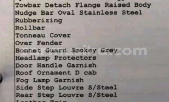 Tenga Tsaru Toyota Hilux Chena Mota in Bulawayo in Bulawayo Tenga Tsaru Toyota Hilux Chena Mota in Bulawayo in Bulawayo