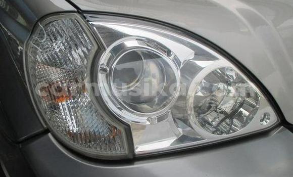 Tenga Tsaru Hyundai Terracan Sirivha Mota in Greendale in Harare Tenga Tsaru Hyundai Terracan Sirivha Mota in Greendale in Harare