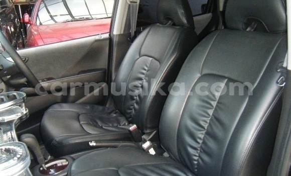 Buy Used Honda Fit Brown Car in Beitbridge in Matabeleland South Buy Used Honda Fit Brown Car in Beitbridge in Matabeleland South