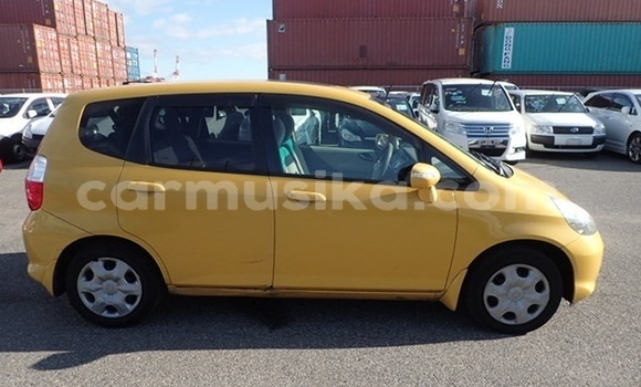 Buy Used Honda Fit Other Car in Hwange in Matabeleland North Buy Used Honda Fit Other Car in Hwange in Matabeleland North