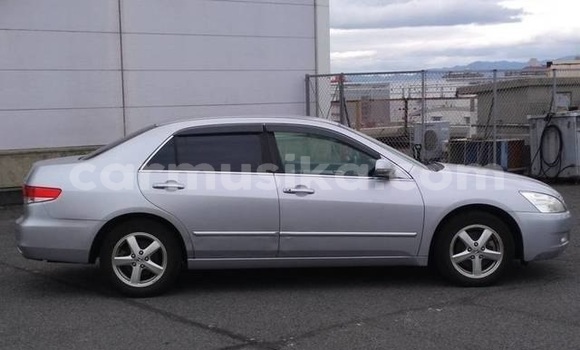 Nunua Ilio tumika Honda Inspire Fedha Gari ndani ya Gweru nchini Midlands Nunua Ilio tumika Honda Inspire Fedha Gari ndani ya Gweru nchini Midlands