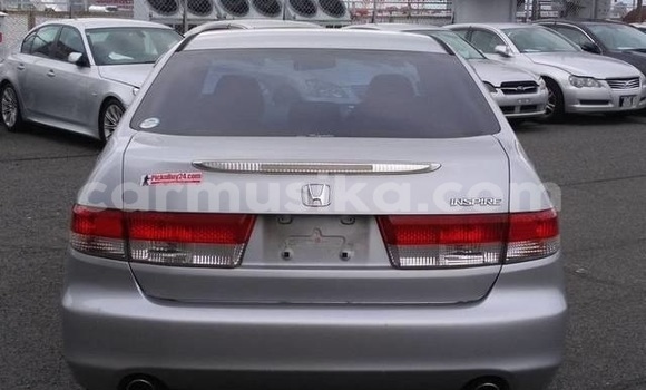 Nunua Ilio tumika Honda Inspire Fedha Gari ndani ya Gweru nchini Midlands Nunua Ilio tumika Honda Inspire Fedha Gari ndani ya Gweru nchini Midlands