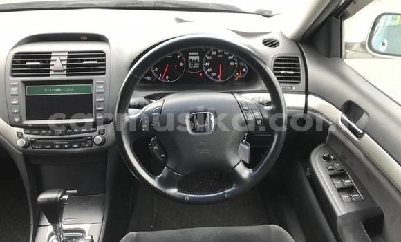 Nunua Ilio tumika Honda Inspire Fedha Gari ndani ya Gweru nchini Midlands Nunua Ilio tumika Honda Inspire Fedha Gari ndani ya Gweru nchini Midlands