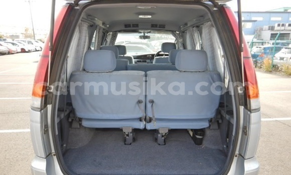 Buy Used Toyota Noah Silver Car in Beitbridge in Matabeleland South Buy Used Toyota Noah Silver Car in Beitbridge in Matabeleland South