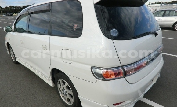 Buy Used Toyota Gaia White Car in Beitbridge in Matabeleland South Buy Used Toyota Gaia White Car in Beitbridge in Matabeleland South