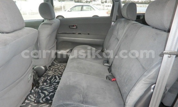 Buy Used Toyota Gaia White Car in Beitbridge in Matabeleland South Buy Used Toyota Gaia White Car in Beitbridge in Matabeleland South