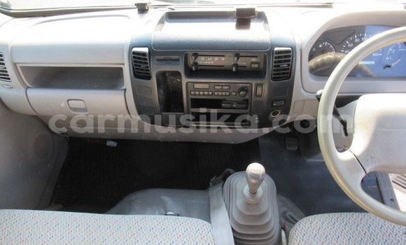 Buy Used Toyota Dyna White Car in Beitbridge in Matabeleland South Buy Used Toyota Dyna White Car in Beitbridge in Matabeleland South