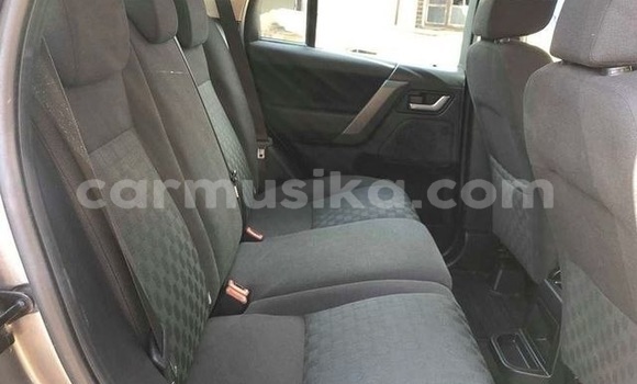 Nunua Ilio tumika Land Rover Freelander Fedha Gari ndani ya Beitbridge nchini Matabeleland Kusini Nunua Ilio tumika Land Rover Freelander Fedha Gari ndani ya Beitbridge nchini Matabeleland Kusini