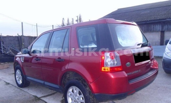 Nunua Ilio tumika Land Rover Freelander Nyekundu Gari ndani ya Gweru nchini Midlands Nunua Ilio tumika Land Rover Freelander Nyekundu Gari ndani ya Gweru nchini Midlands